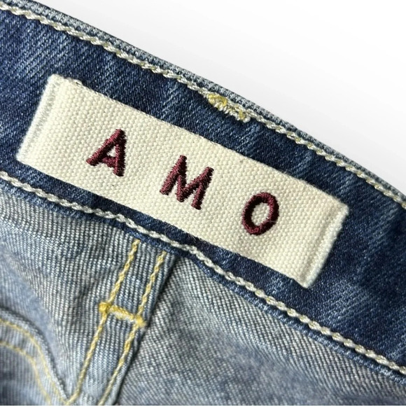 AMO Tomboy Mid Rise Cropped Ankle Jeans in High Roller 27 - Picture 8 of 10